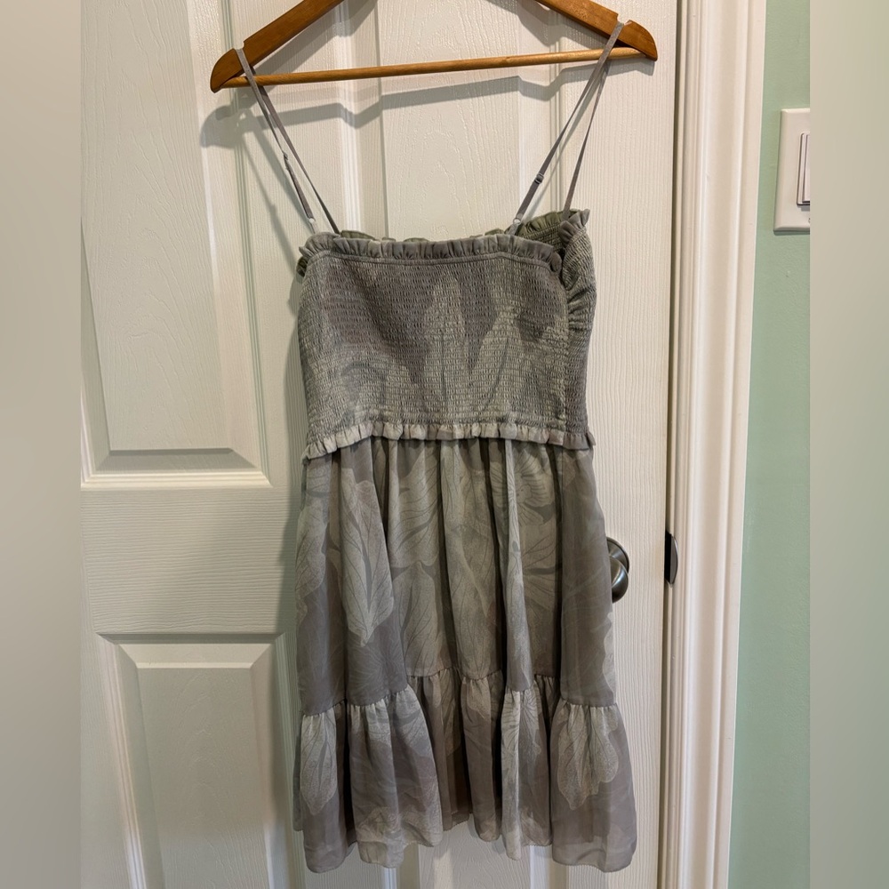 Aritzia Wilfred Catamaran Tiered Mini Dress Size Small - Picture 3 of 4